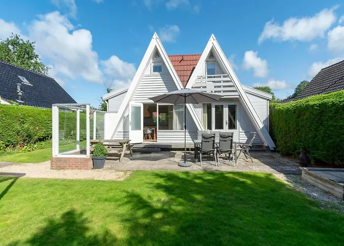 Sint Maartenszee Near