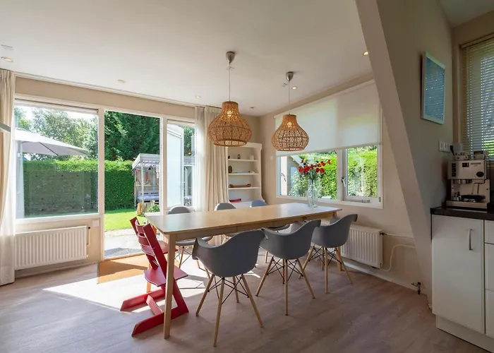 Ferienhaus Sint Maartenszee Near *