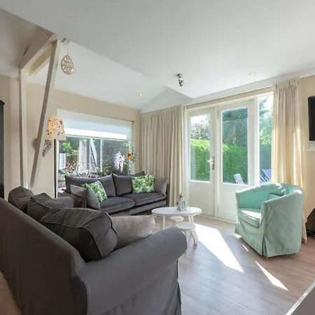 Sint Maartenszee Near 別荘