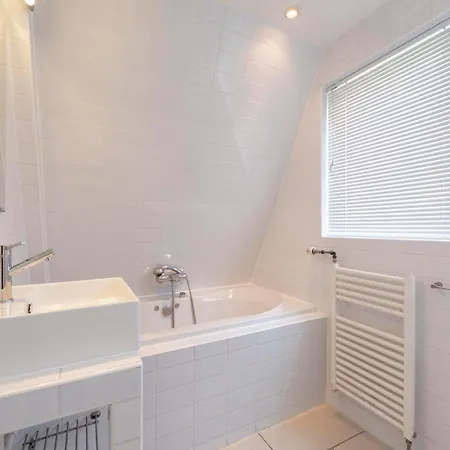 Sint Maartenszee Near Nyaraló *