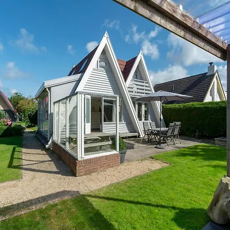 Sint Maartenszee Near Nyaraló *