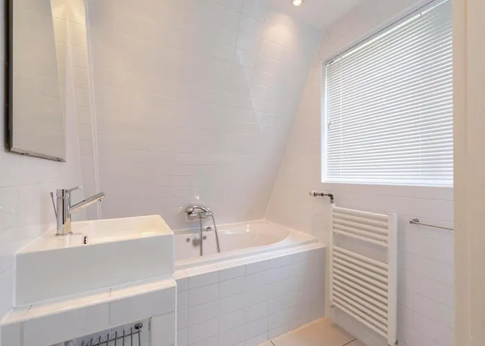 Sint Maartenszee Near 別荘 *